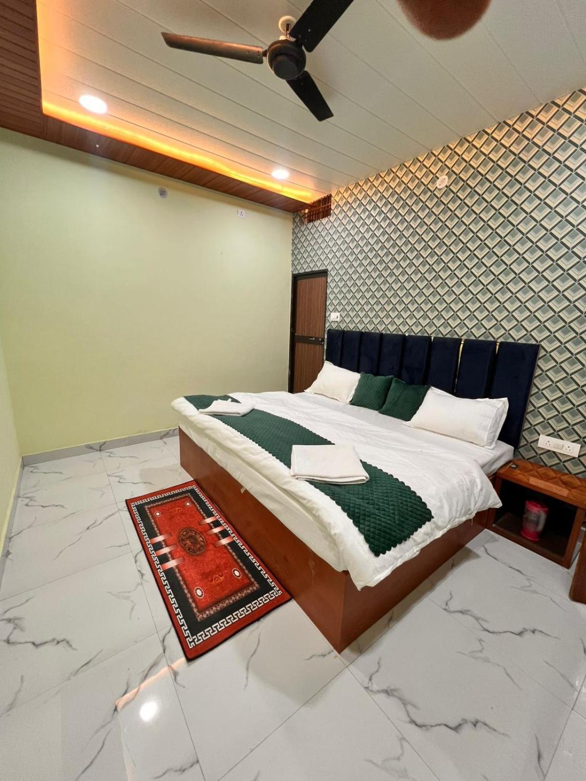 Hotel Gulab Residency Váránasí Exteriér fotografie